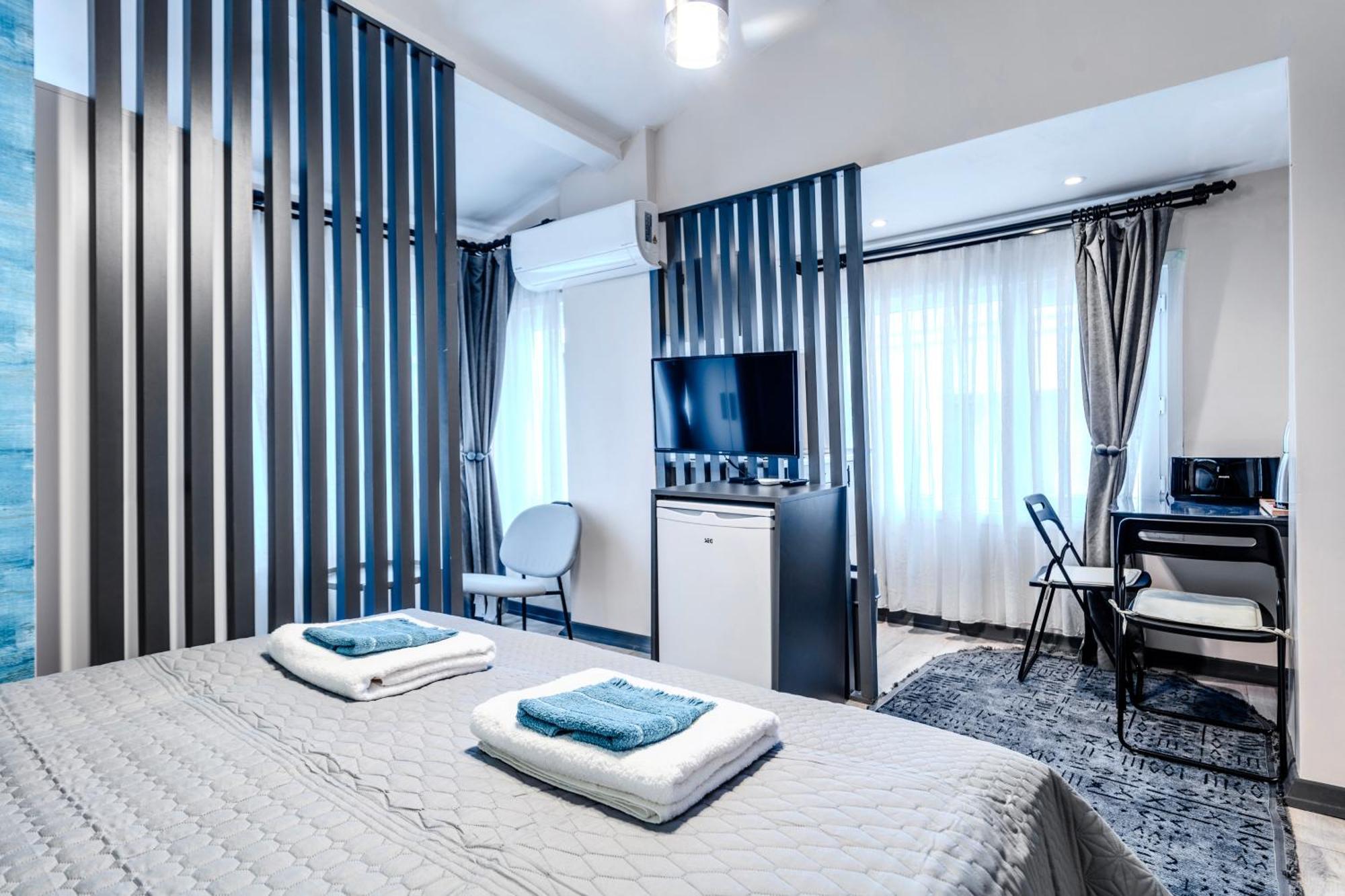 Equipment Modernist Design - In The Bosphorus - Galataport - Taksim Appartement